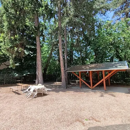 Garden Szallashely * Balatonszárszó