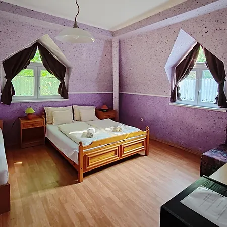 Garden Szallashely Kwatera prywatna