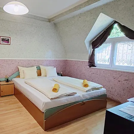 Garden Szallashely Kwatera prywatna