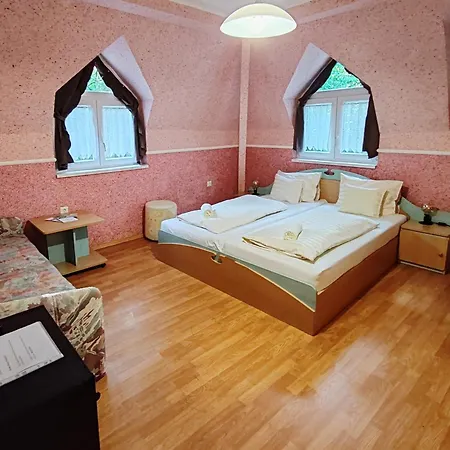 Kwatera prywatna Garden Szallashely