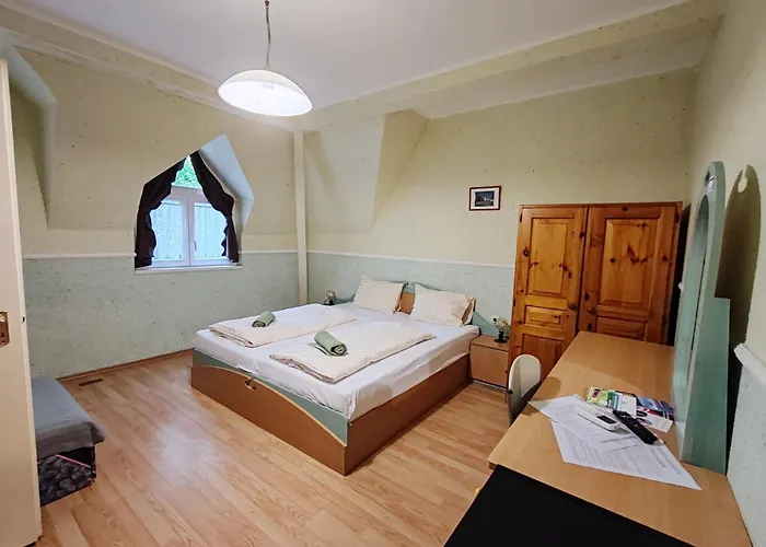 Garden Szallashely Homestay Balatonszemes