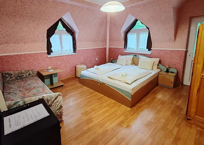 Homestay Garden Szallashely